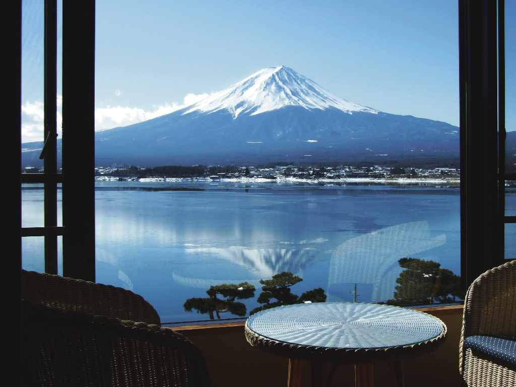 秀峰閣湖月_富士山が見える宿