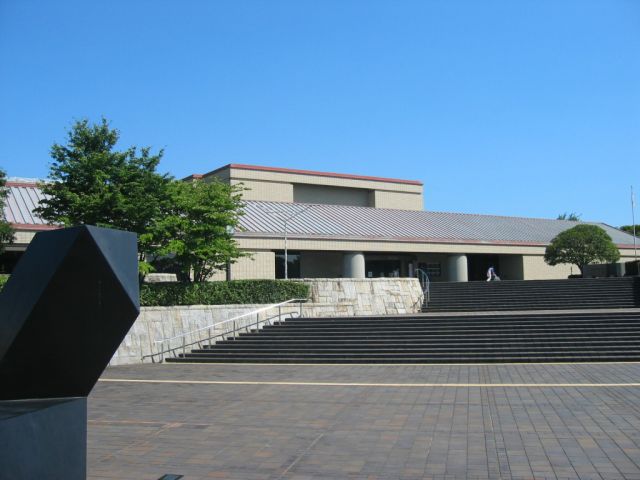 静岡県立美術館