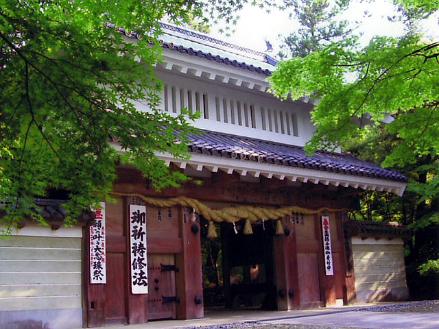 目の霊山 油山寺