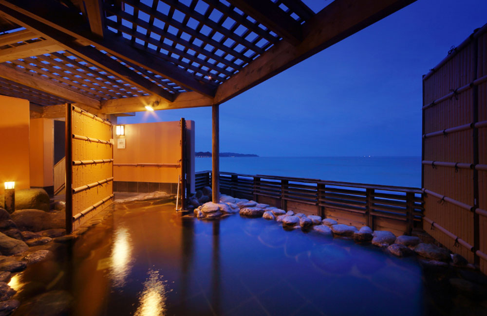 Kamogawa-Grand-Hotel