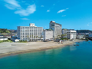 千葉県の勝浦中央海水浴場近くの三日月シーパークホテル勝浦