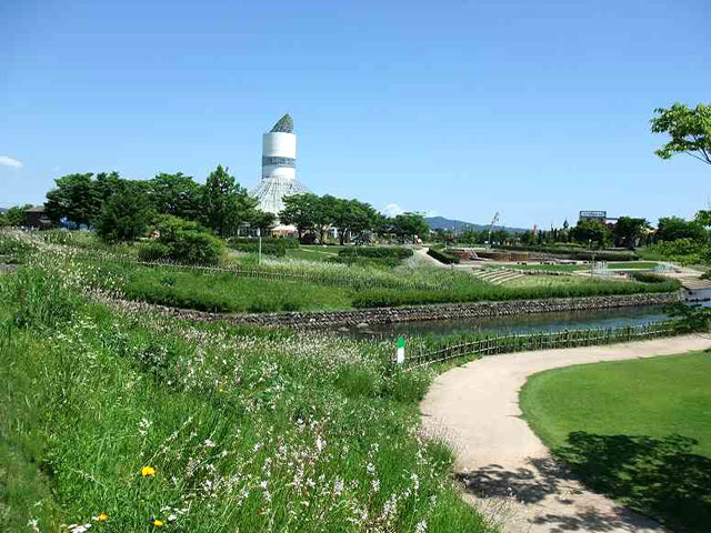 高岡おとぎの森公園