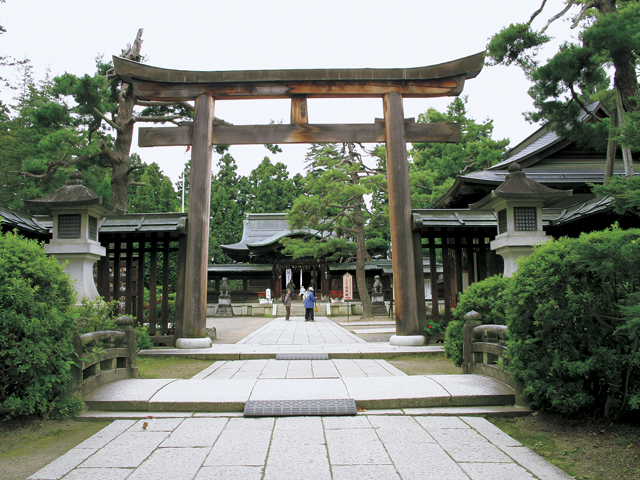 山形県の上杉神社