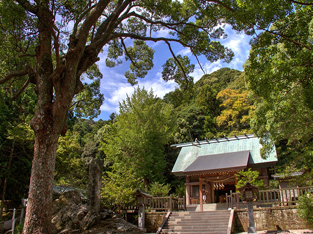 安房神社