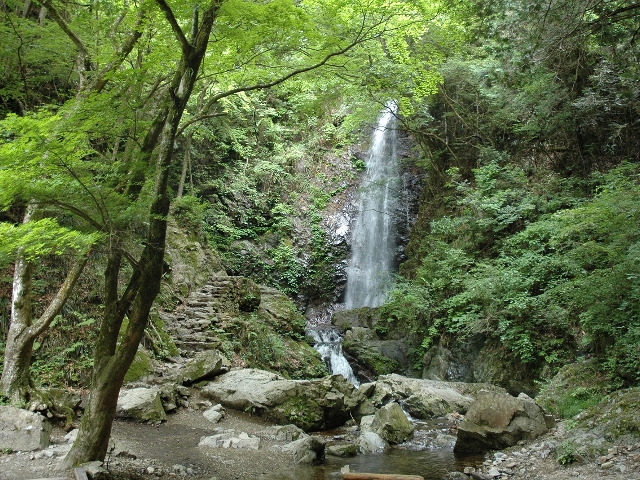 払沢の滝