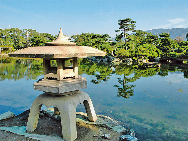 琴ノ浦温山荘園