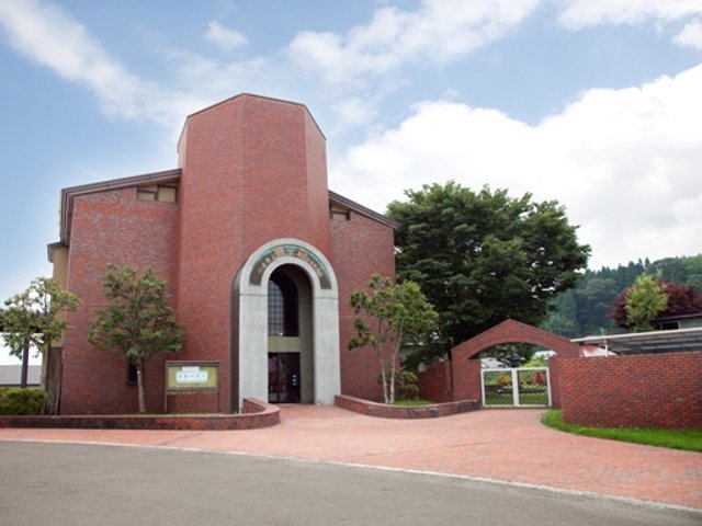 小坂町立総合博物館・郷土館