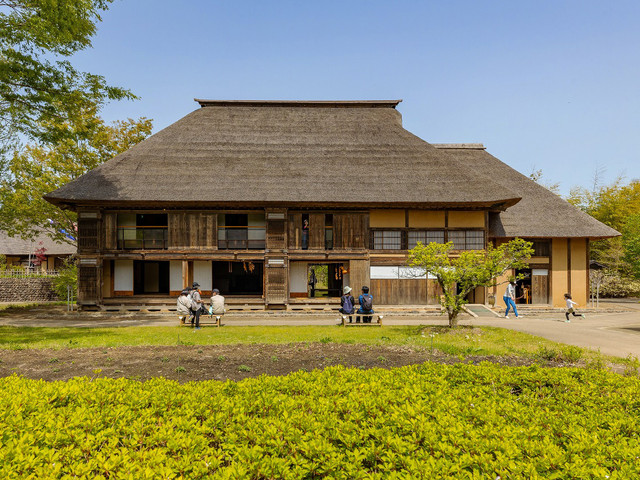 国営みちのく杜の湖畔公園