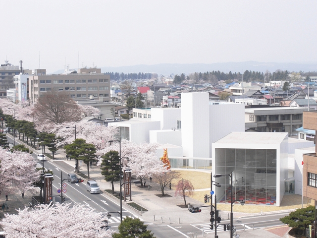 十和田市現代美術館