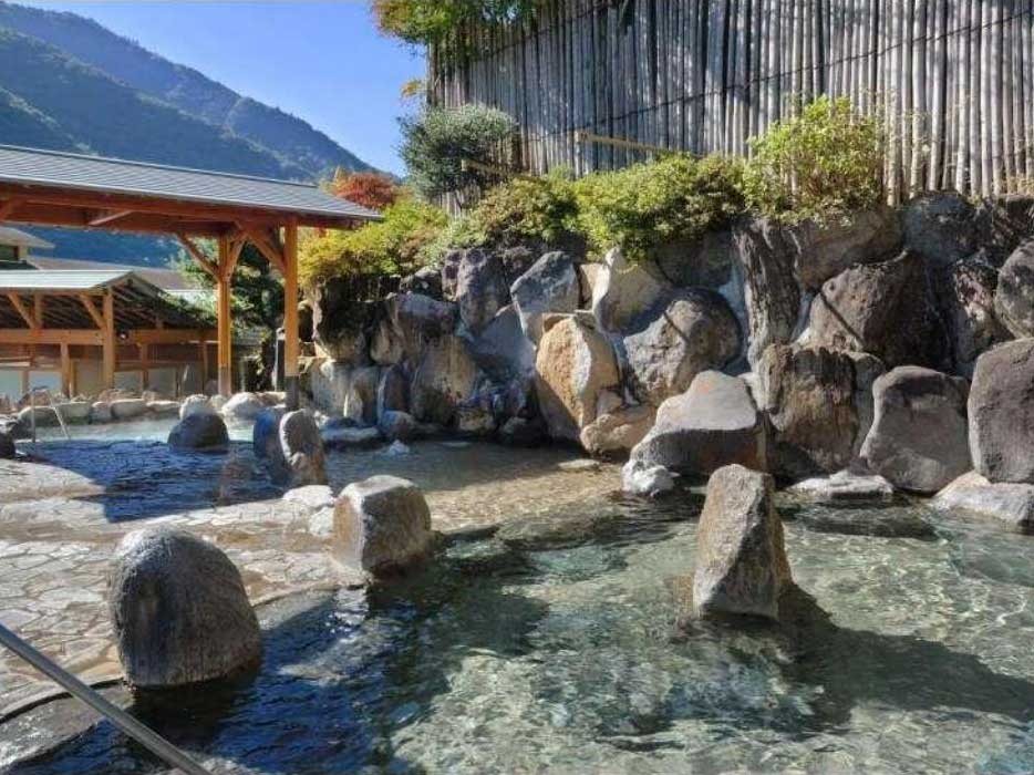 箱根湯本温泉　ホテルおかだ