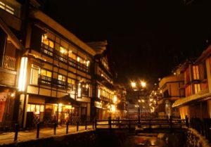 山形県 銀山温泉