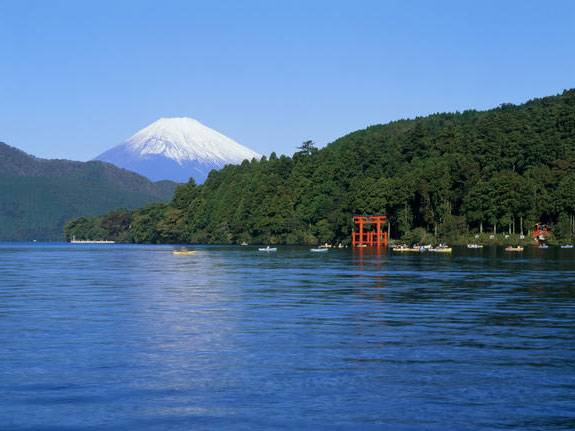 神奈川県足柄郡箱根町の海賊船