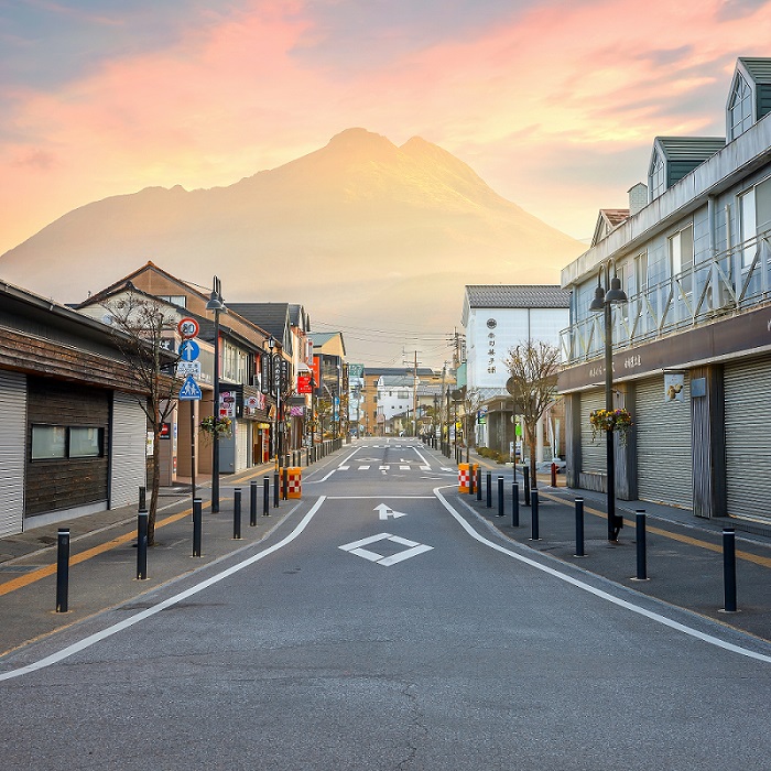 由布院温泉_温泉街