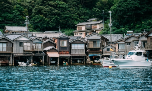 伊根の舟屋
